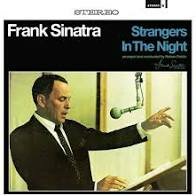 FRANK SINATRA - STRANGERS IN THE NIGHT (LP)